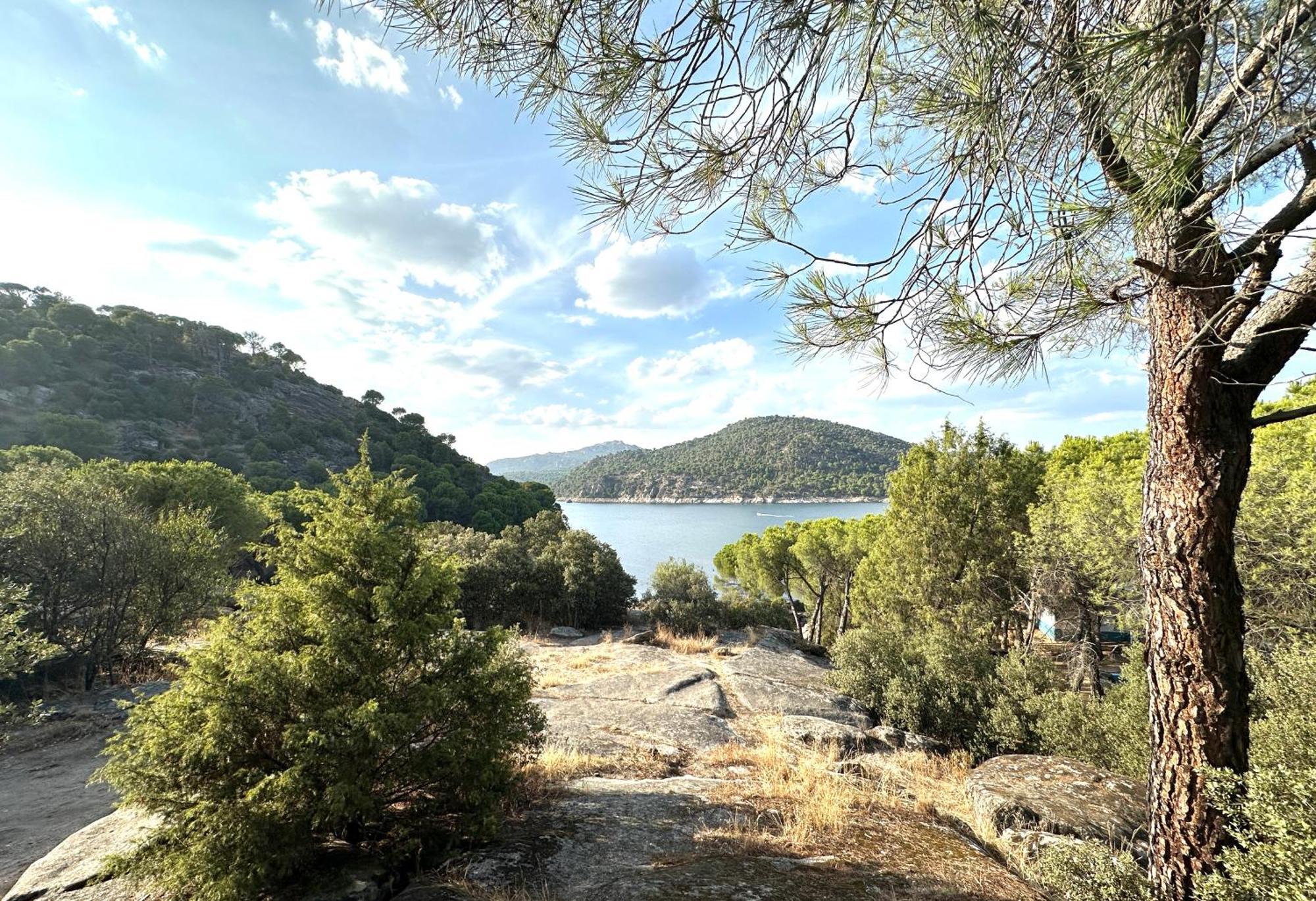 Hostal Myd Pantano Pelayos de la Presa エクステリア 写真
